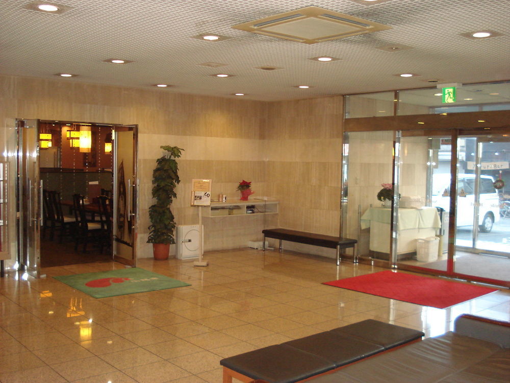 巢鸭微笑酒店